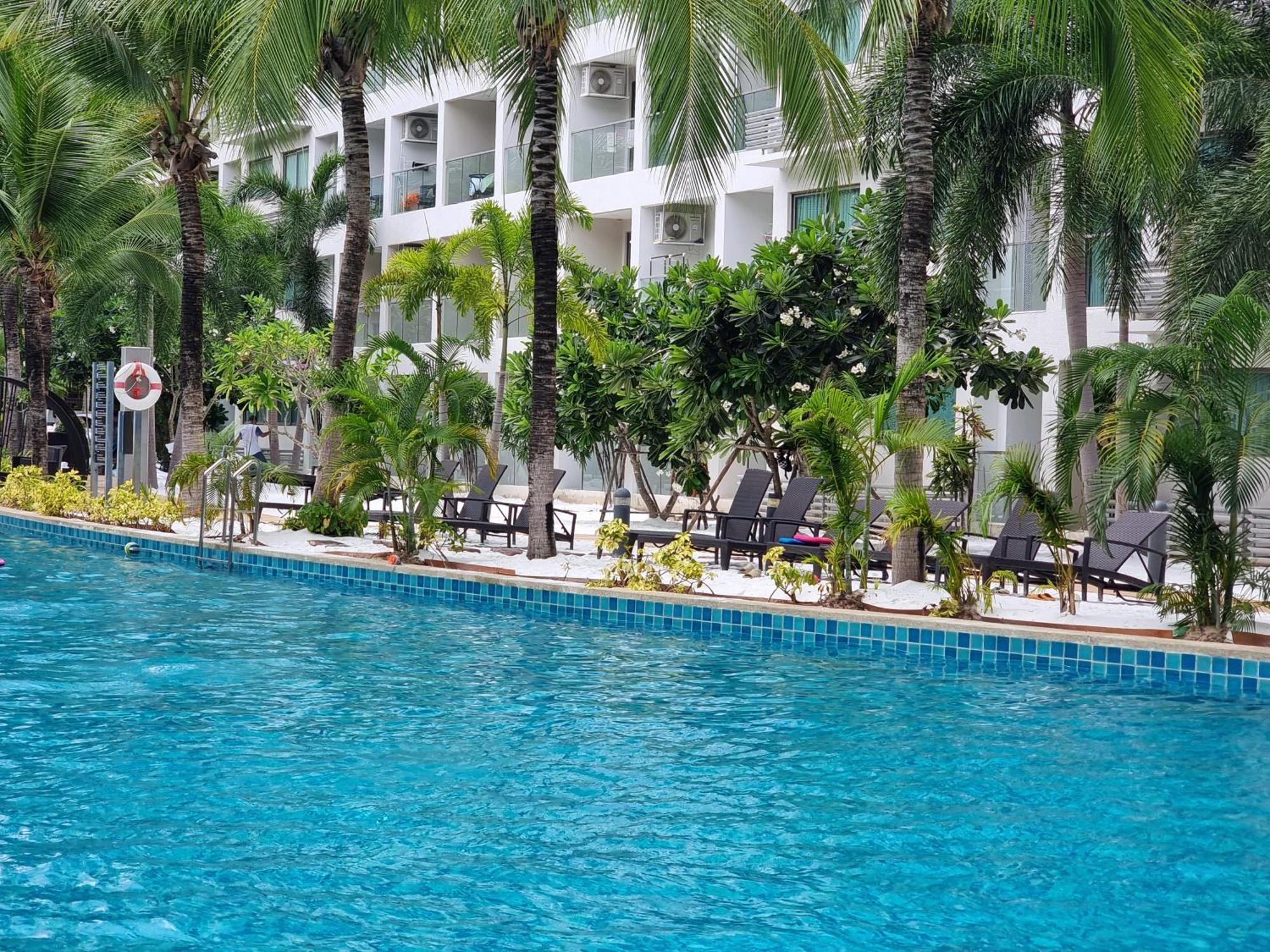 Laguna Beach Condo Resort 3 Maldives Pattaya Pool View ลากูน่า บีช คอนโด รีสอร์ต 3 พัทยา Praia de Jomtien Exterior foto